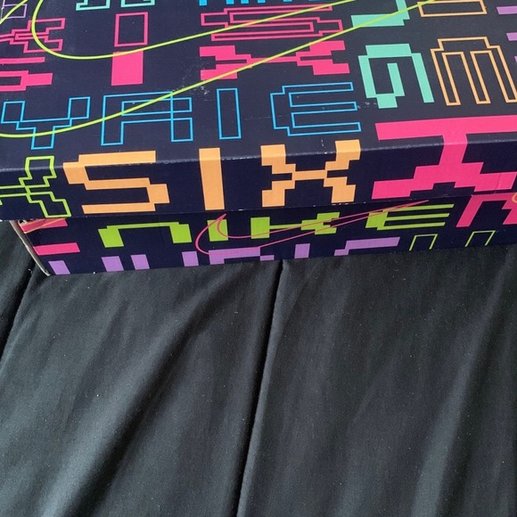 Kyrie 6 Oracle Aqua - Picture 3 of 6